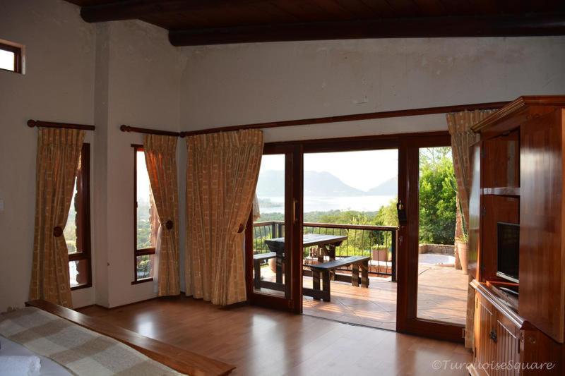 La Montagne Guest Lodge Hartbeespoort Exterior foto