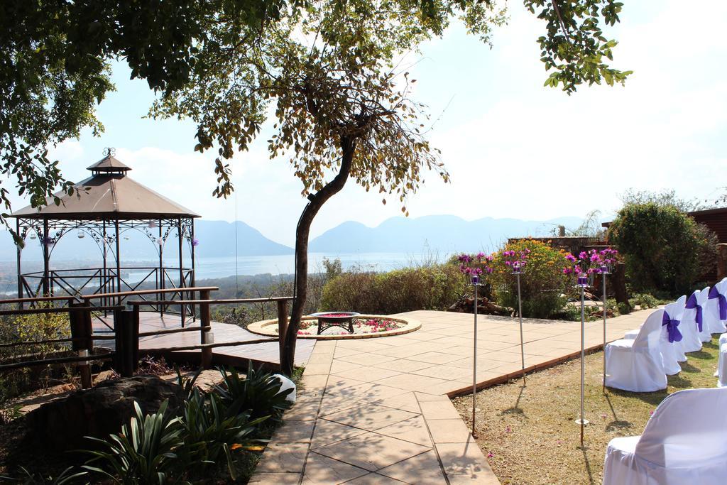 La Montagne Guest Lodge Hartbeespoort Exterior foto